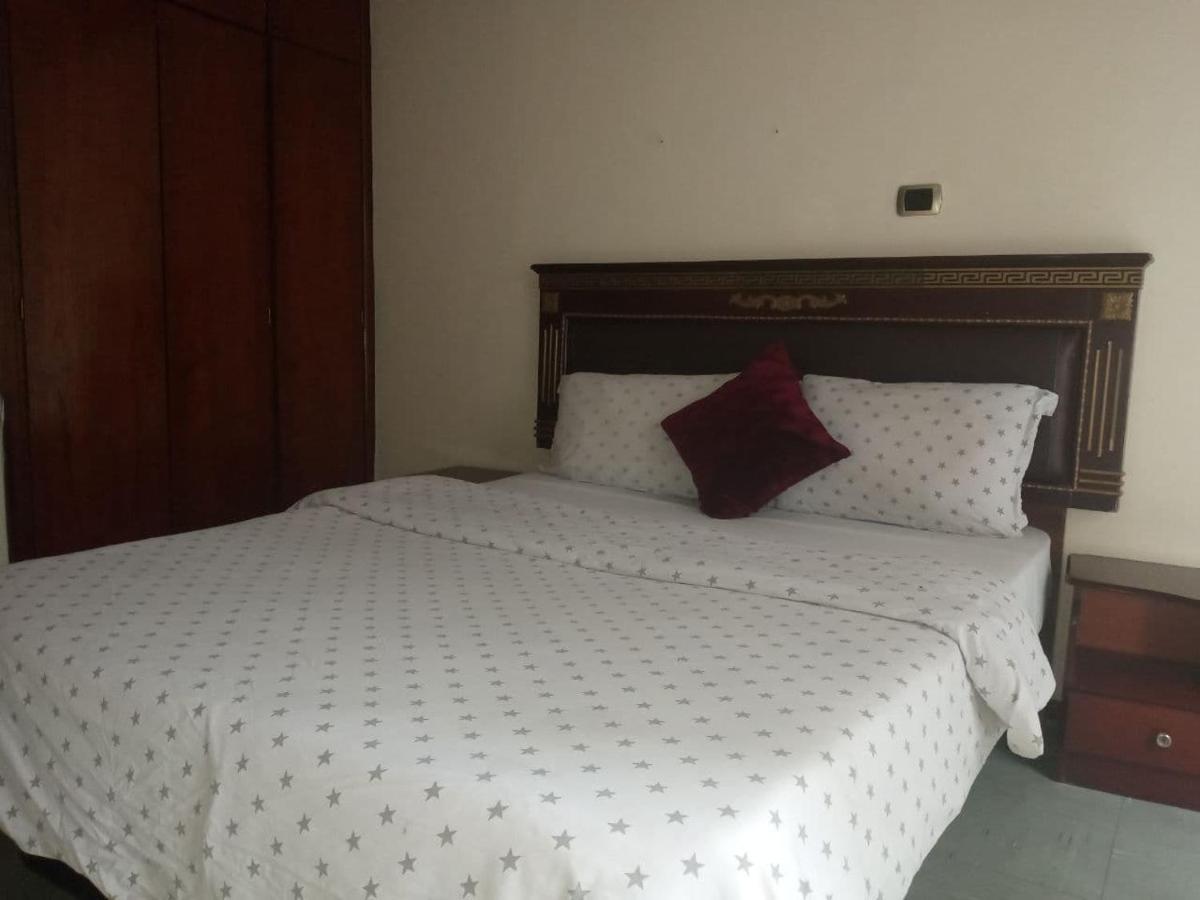 אדיס אבבה Lucy Guest House מראה חיצוני תמונה