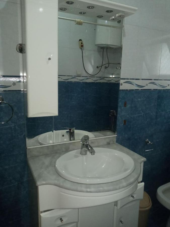 אדיס אבבה Lucy Guest House מראה חיצוני תמונה