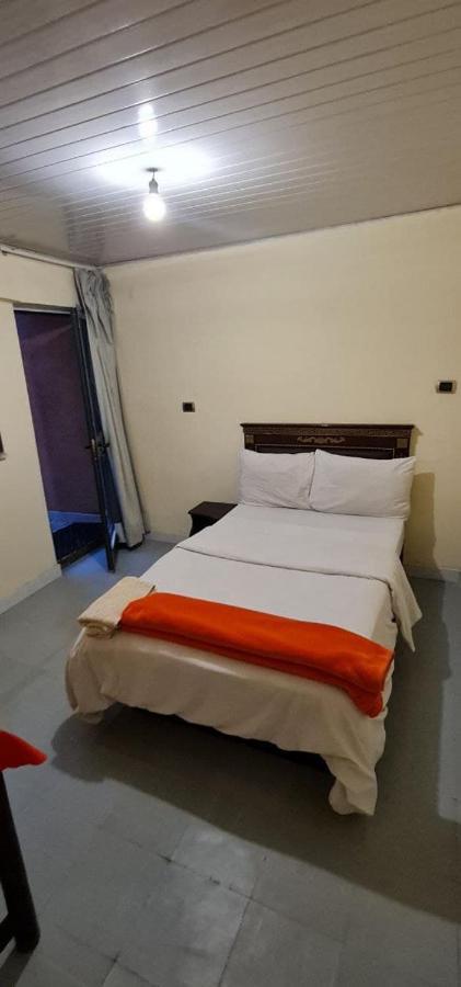 אדיס אבבה Lucy Guest House מראה חיצוני תמונה