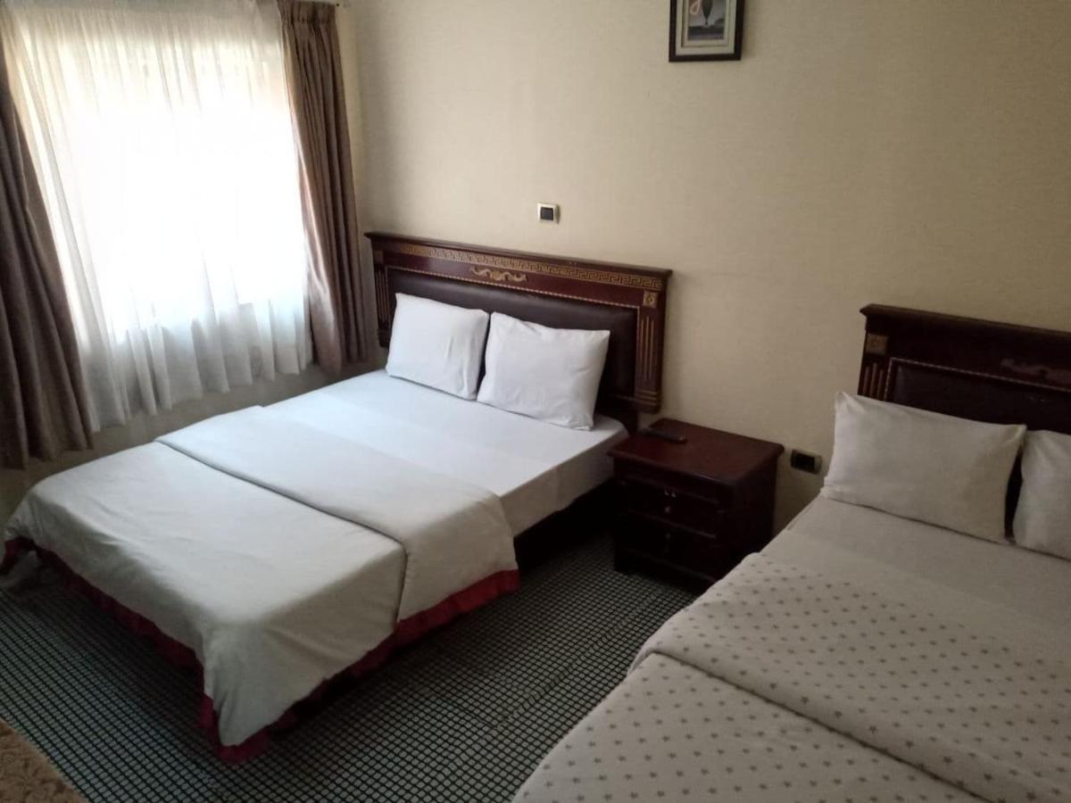 אדיס אבבה Lucy Guest House מראה חיצוני תמונה
